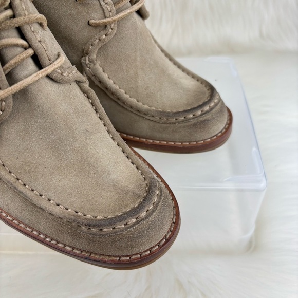 Frye Tan Wedge Booties with Moccasin Design
Size 9 Woman’s - Picture 7 of 13